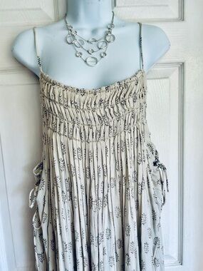 FREE PEOPLE… Smocked Dress